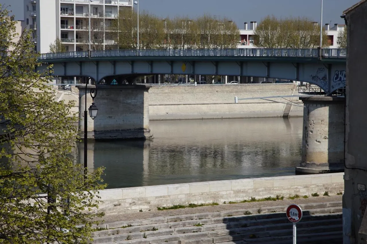 Laincel - Clim - Balcon Apartment Arles France